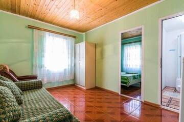 Фотографии Гостиница Guest house Lyubov г. Голубицкая Краснодарский край (Россия) №4 Фото Гостиница Guest house Lyubov г. Голубицкая 4