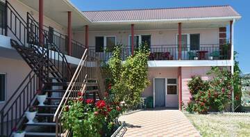 Фото номера Номер &quot;Стандарт&quot; Гостиница Guest house Lyubov г. Голубицкая 15